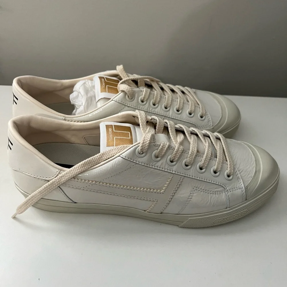 TOM FORD Crackled Shine Leather Low Top Sneakers
